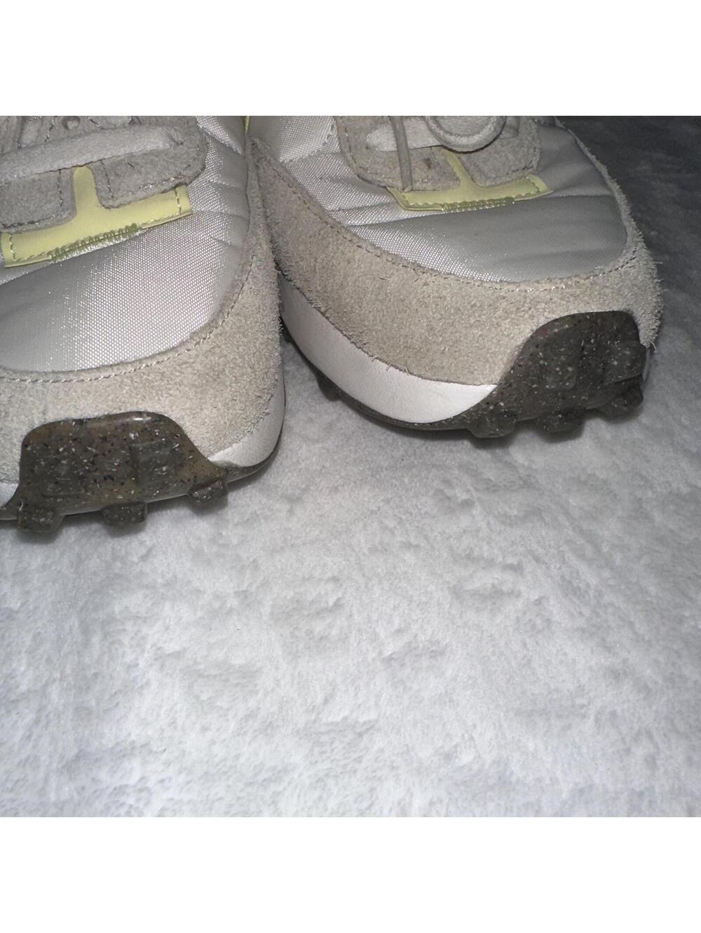 Nike Waffle One Womens 7.5 Cream Beige Suede Mesh Sneakers DC3579-002 - Picture 10 of 10